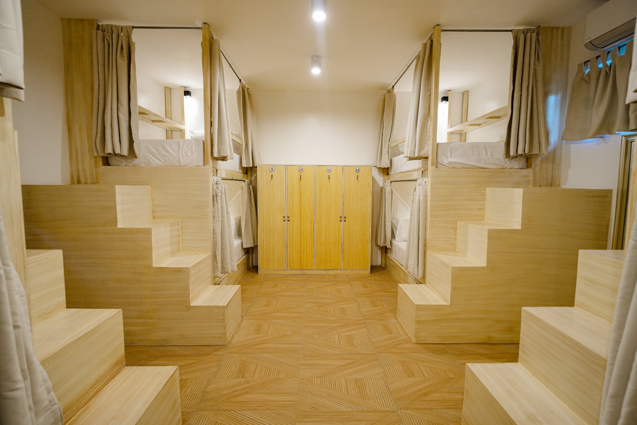 Secure lockers in the dorm room